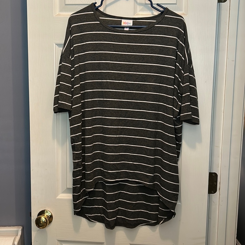 LuLaRoe M tunic